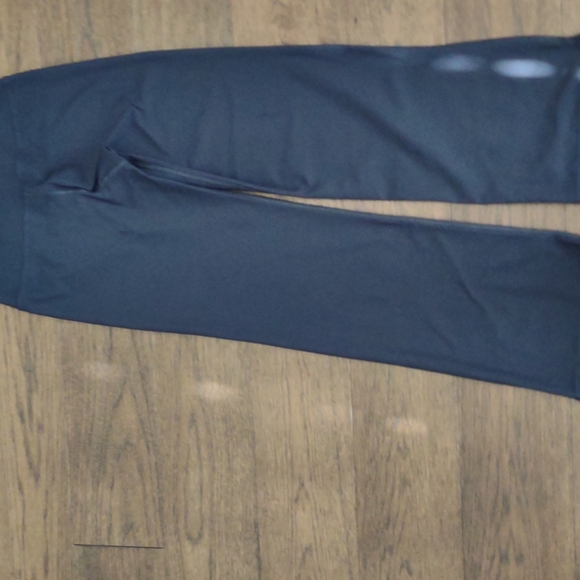 Nike Athletic Capri Black Size Medium - Picture 4 of 6